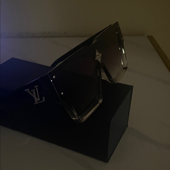 Louis Vuitton Other - Louis Vuitton Black Sunglasses with Silver Accent (Never used)